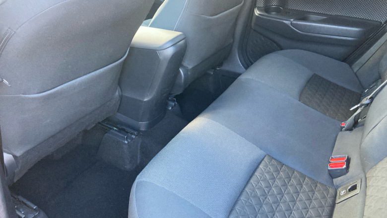 Toyota C-HR 1.8 Hybrid Design 5dr CVT Hybrid Hatchback